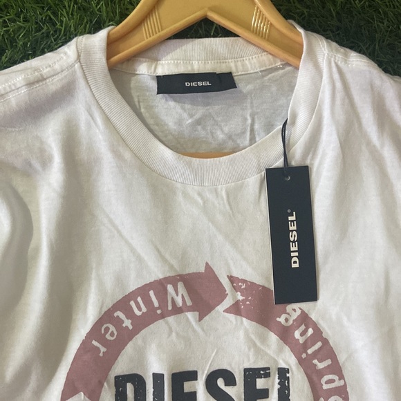 Diesel Women’s T-shirt - Picture 4 of 8